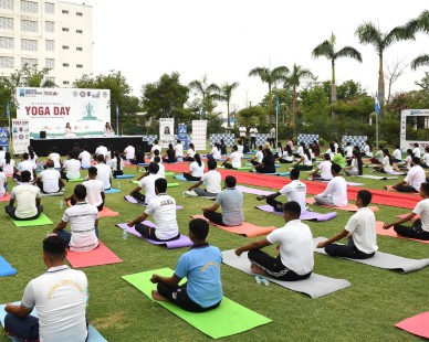 CGC Jhanjeri Celebrates International Yoga Day with a Focus on Women's Empowerment