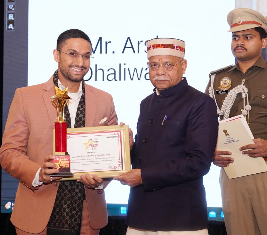 Mr. Arsh Dhaliwal Bestowed with the Esteemed Young Achiever Award in Education by Amar Ujala